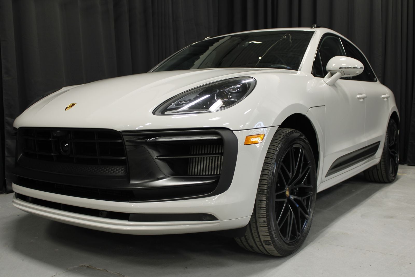 2024 Porsche Macan GTS