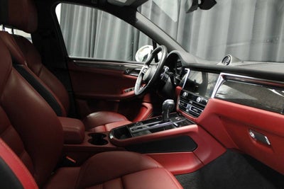 2024 Porsche Macan GTS