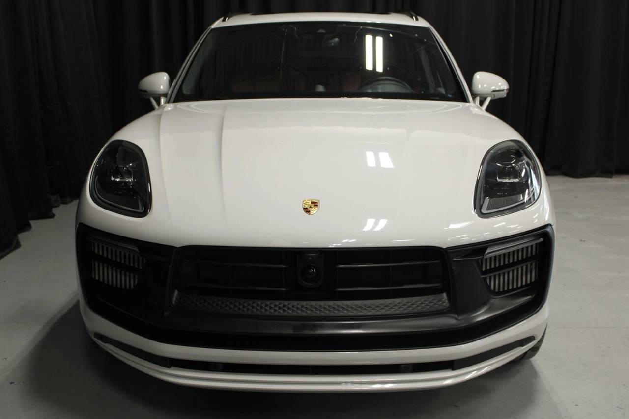 2024 Porsche Macan GTS