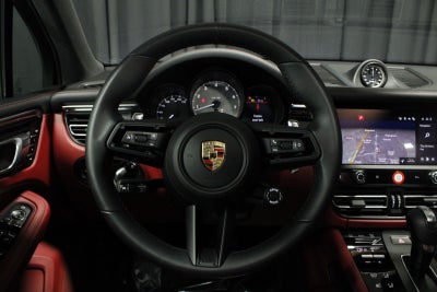 2025 Porsche Macan S