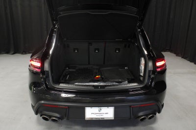 2025 Porsche Macan S