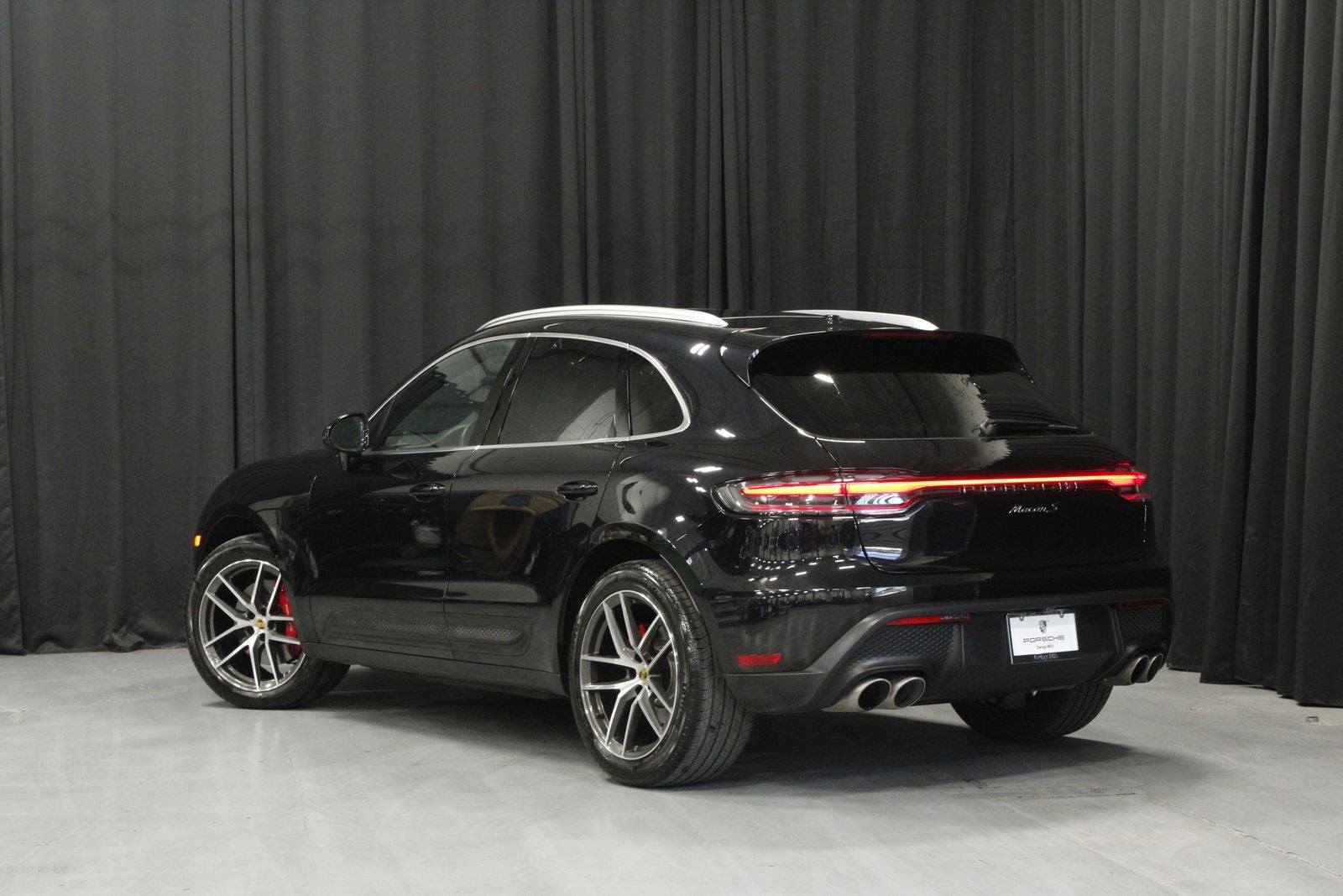 2025 Porsche Macan S