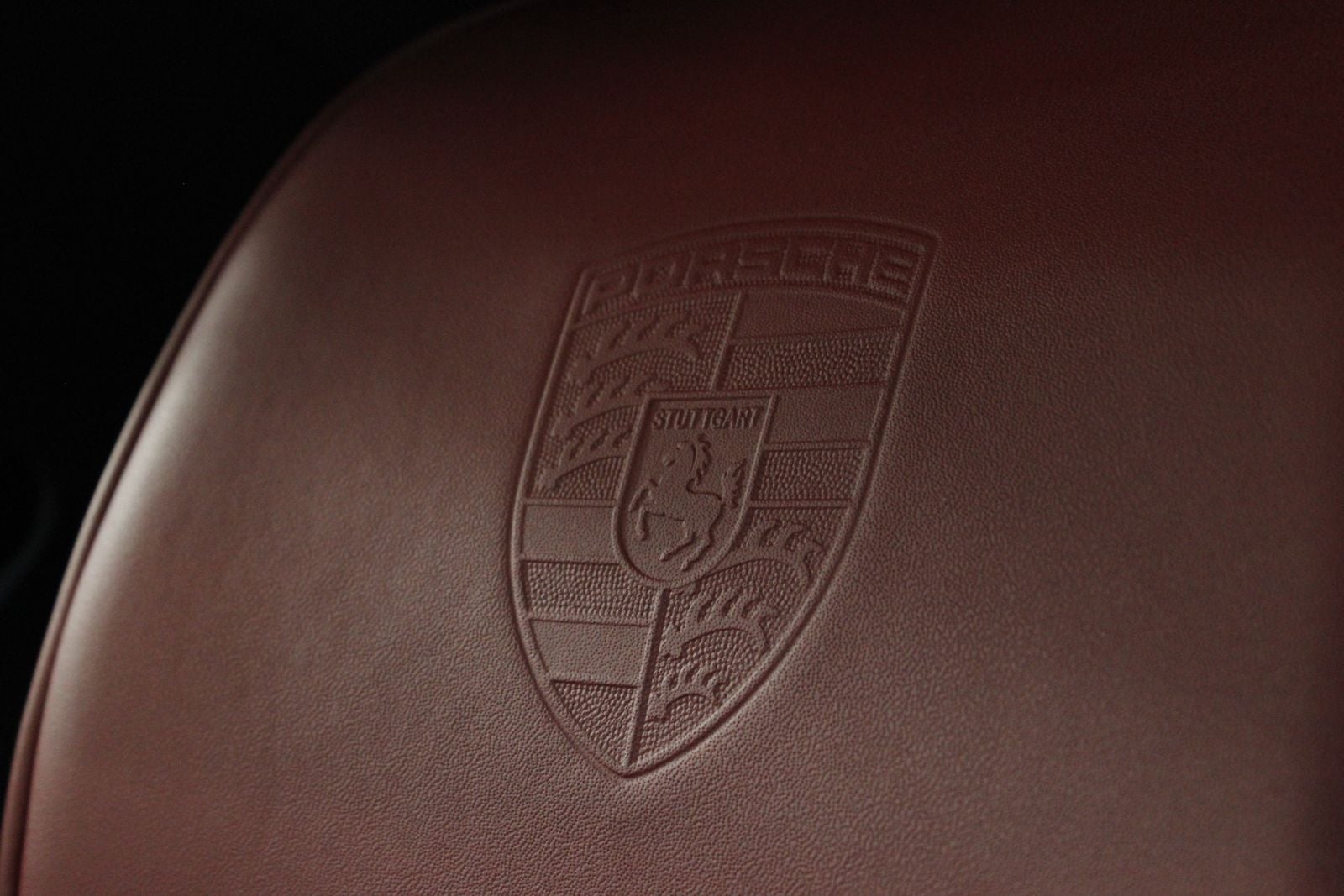 2025 Porsche Macan S
