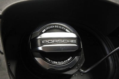 2025 Porsche Macan S