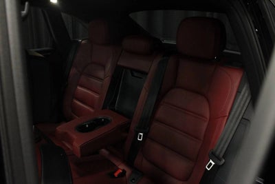 2025 Porsche Macan S