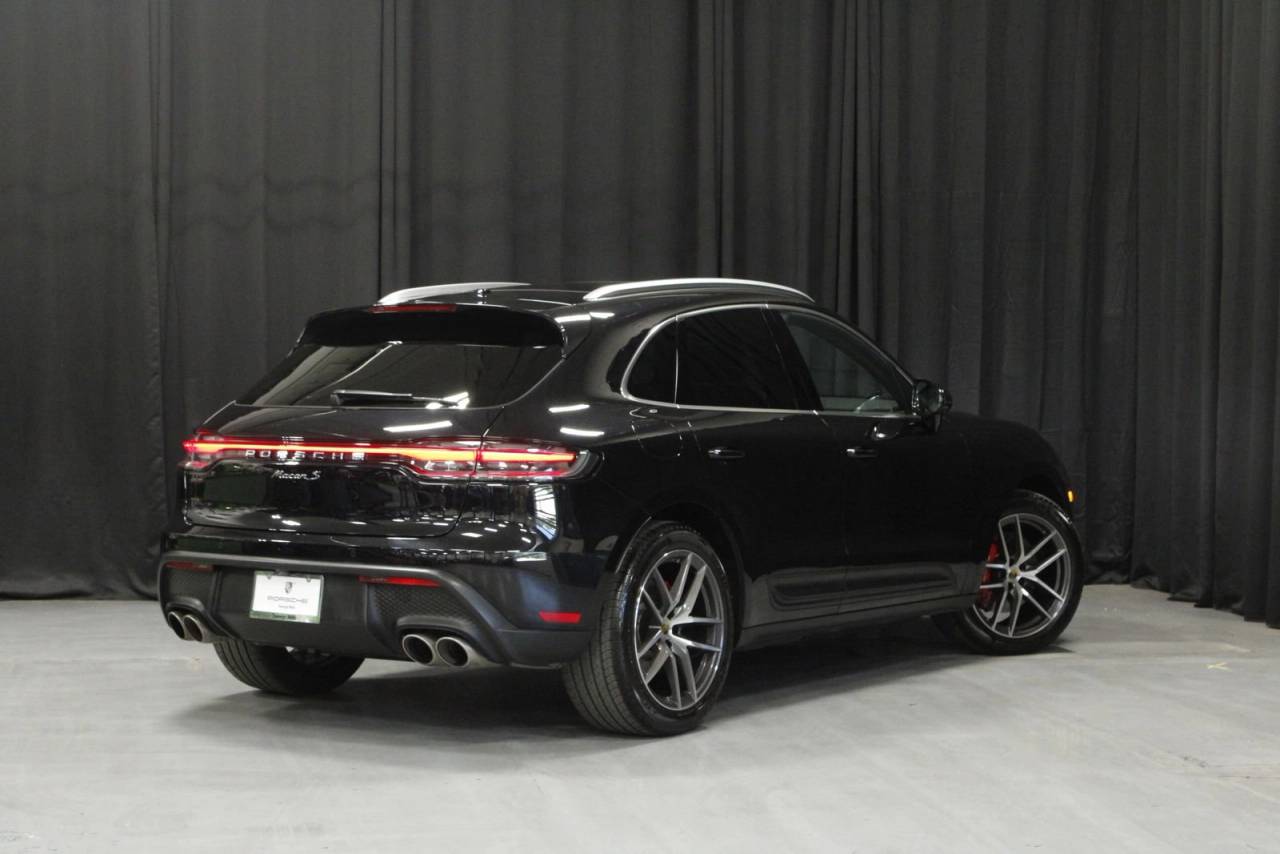 2025 Porsche Macan S