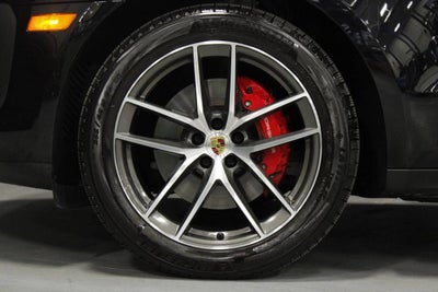 2025 Porsche Macan S