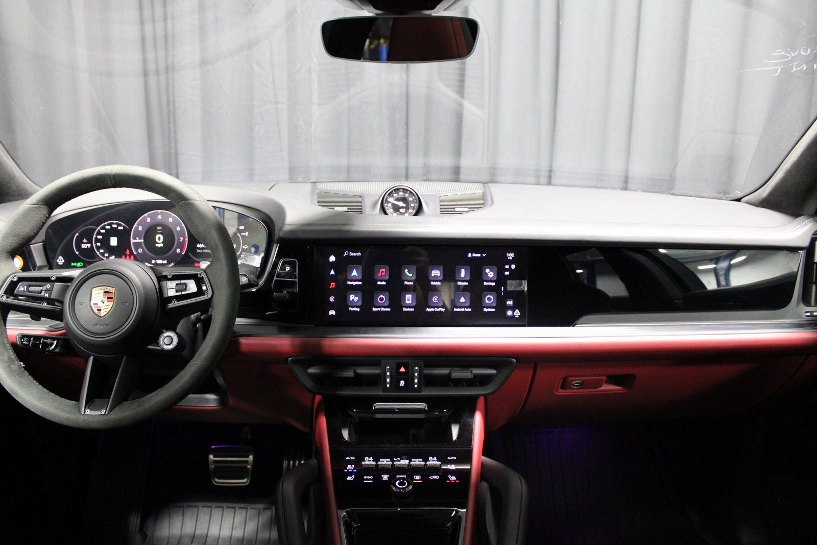 2025 Porsche Cayenne GTS