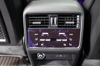 2025 Porsche Cayenne GTS