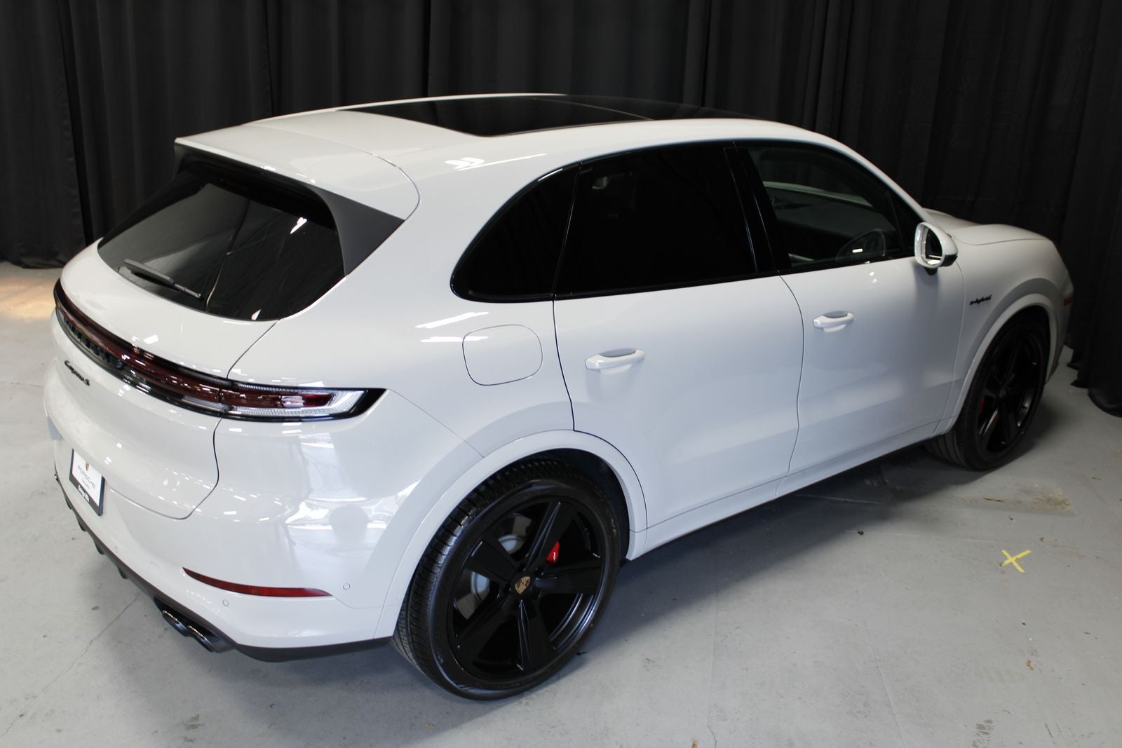 2026 Porsche Cayenne S E-Hybrid