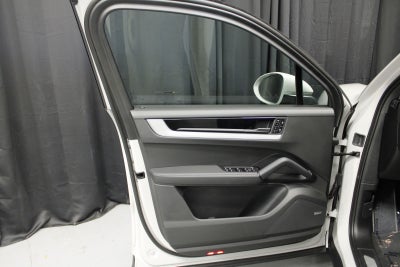 2026 Porsche Cayenne S E-Hybrid
