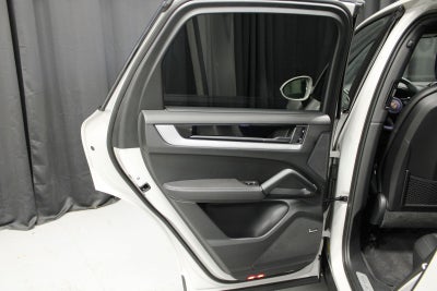 2026 Porsche Cayenne S E-Hybrid