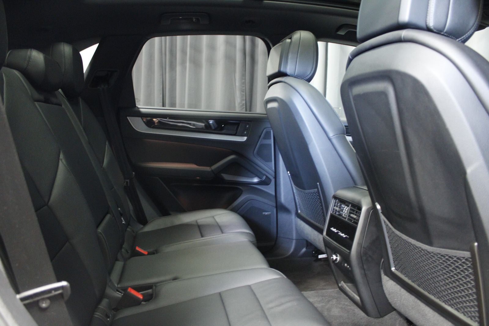 2026 Porsche Cayenne S E-Hybrid