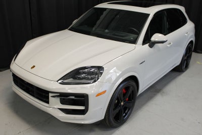 2026 Porsche Cayenne S E-Hybrid