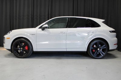 2026 Porsche Cayenne S E-Hybrid