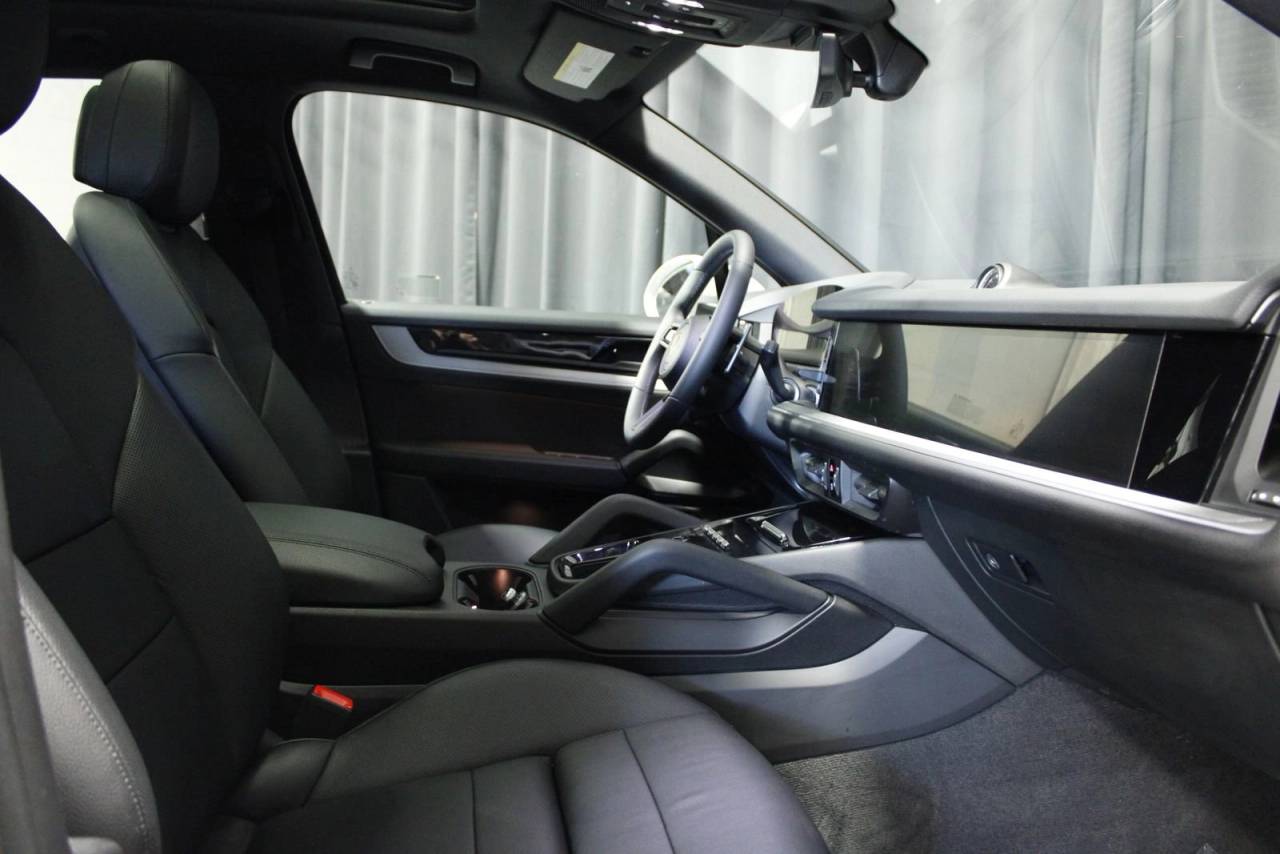 2026 Porsche Cayenne S E-Hybrid