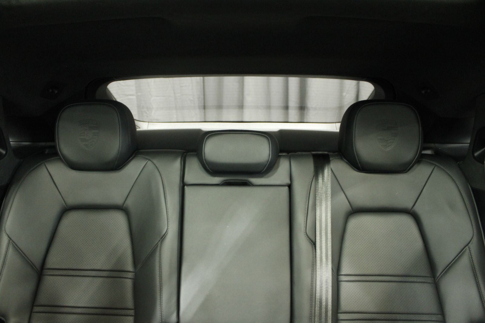 2025 Porsche Cayenne Coupe GTS