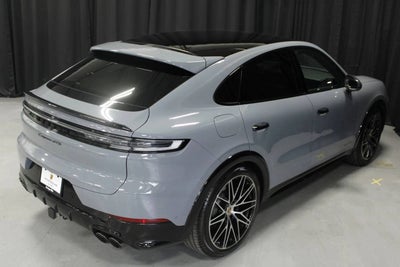 2025 Porsche Cayenne Coupe GTS