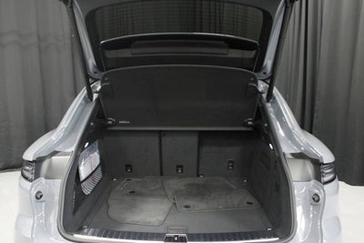 2025 Porsche Cayenne Coupe GTS