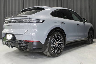 2025 Porsche Cayenne Coupe GTS