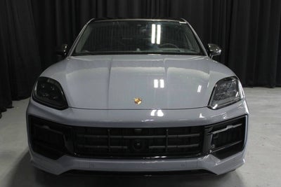 2025 Porsche Cayenne Coupe GTS