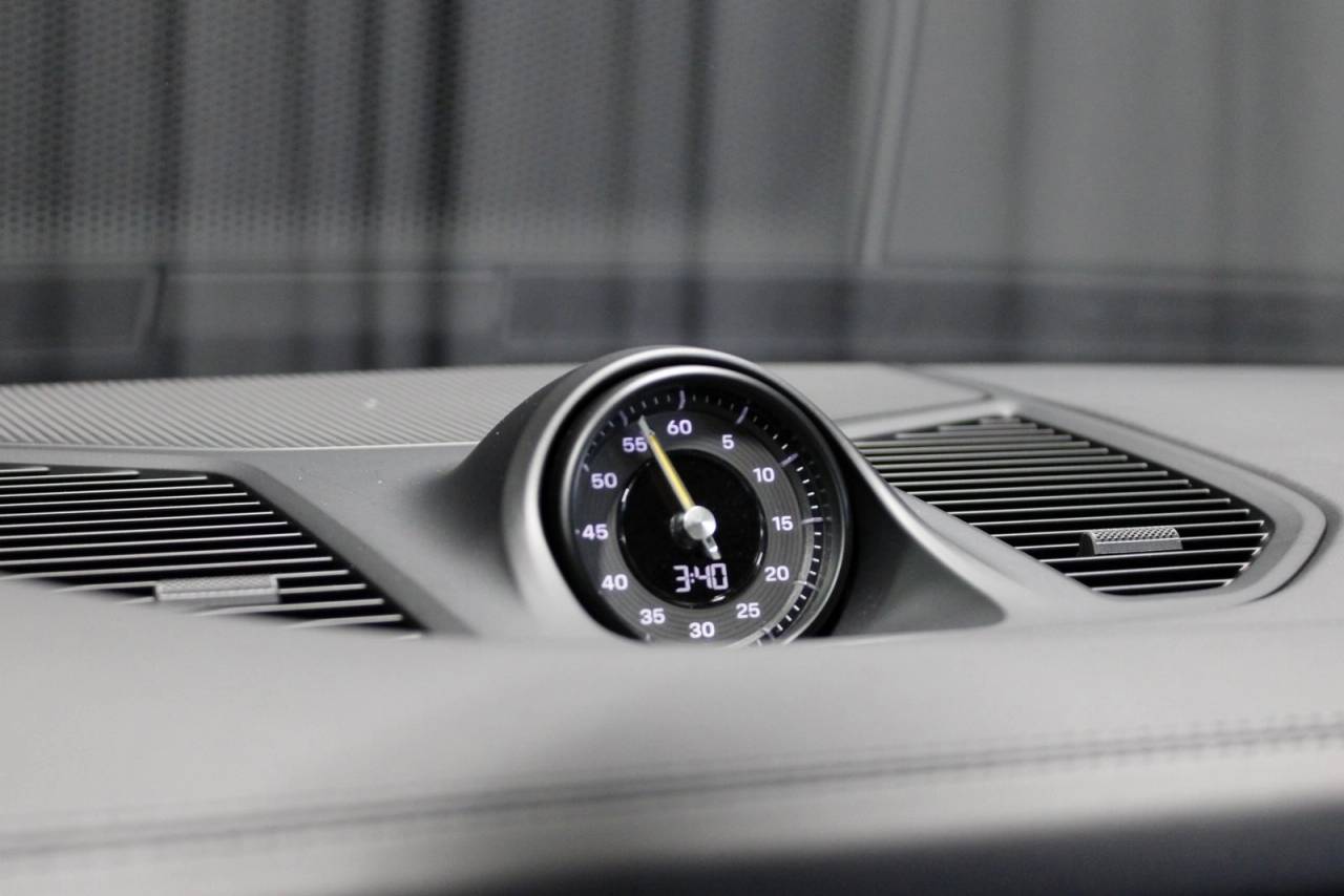 2024 Porsche Cayenne Coupe Turbo GT