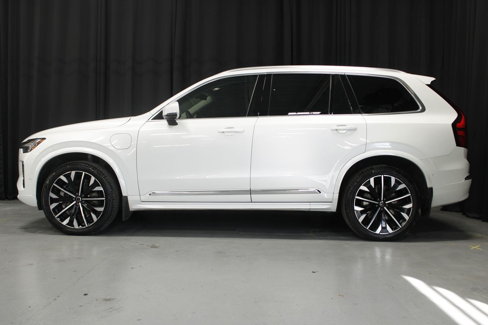 2025 Volvo XC90 Plug-In Hybrid T8 Ultra 7 Passenger 2025.5