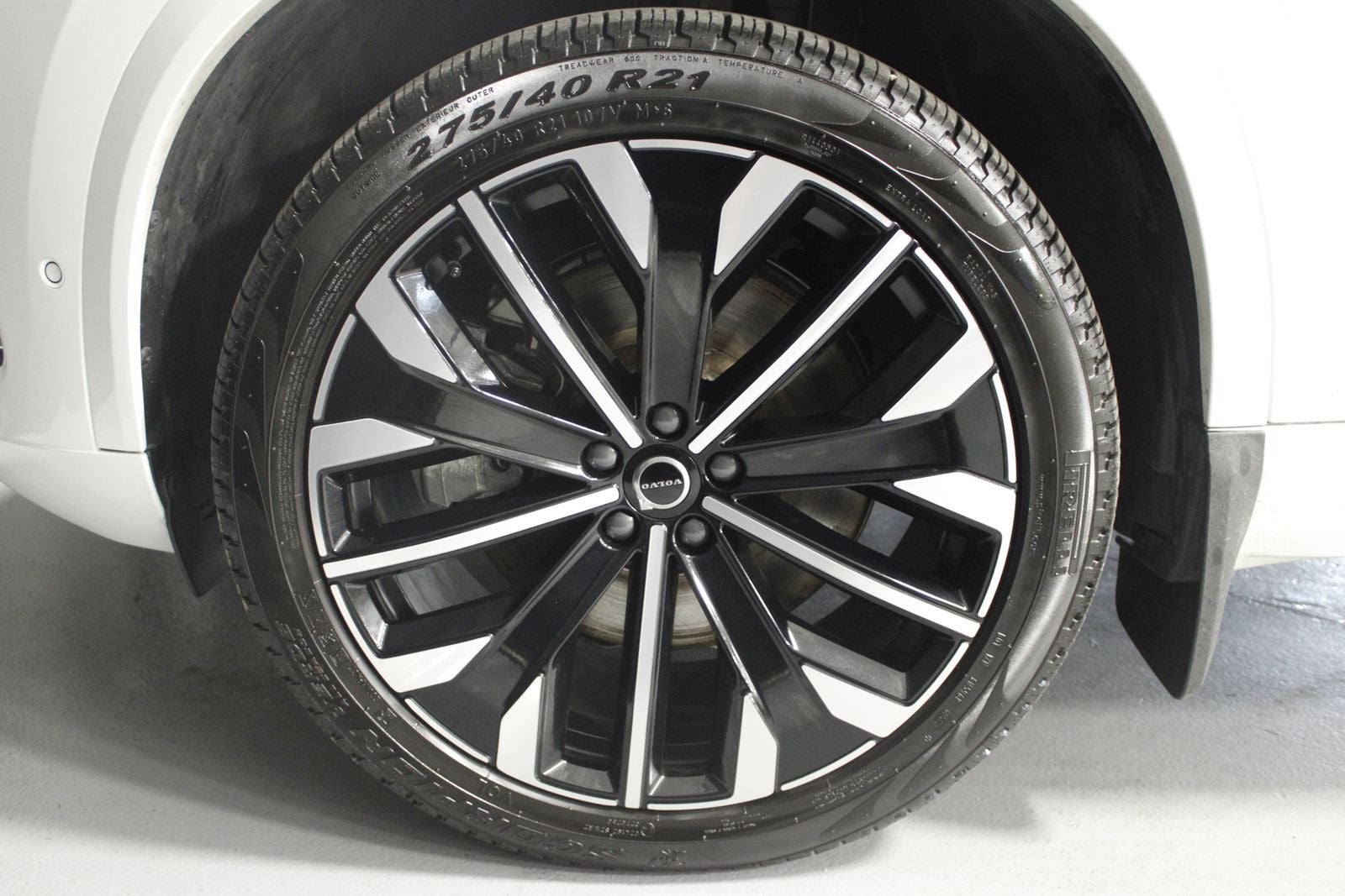 2025 Volvo XC90 Plug-In Hybrid T8 Ultra 7 Passenger 2025.5