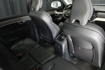 2025 Volvo XC90 Plug-In Hybrid T8 Ultra 7 Passenger 2025.5