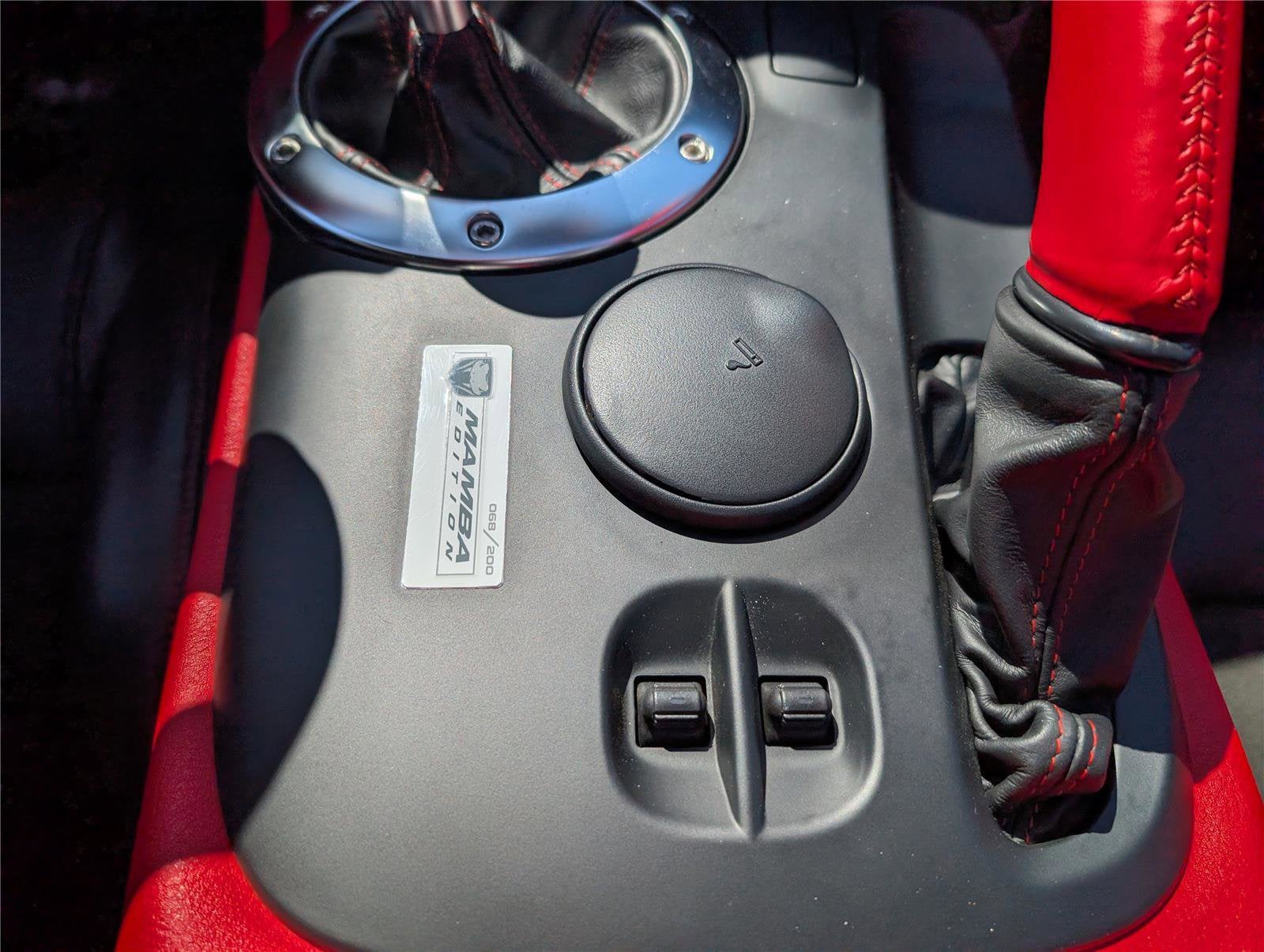 2004 Dodge Viper SRT10