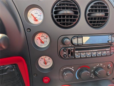 2004 Dodge Viper SRT10
