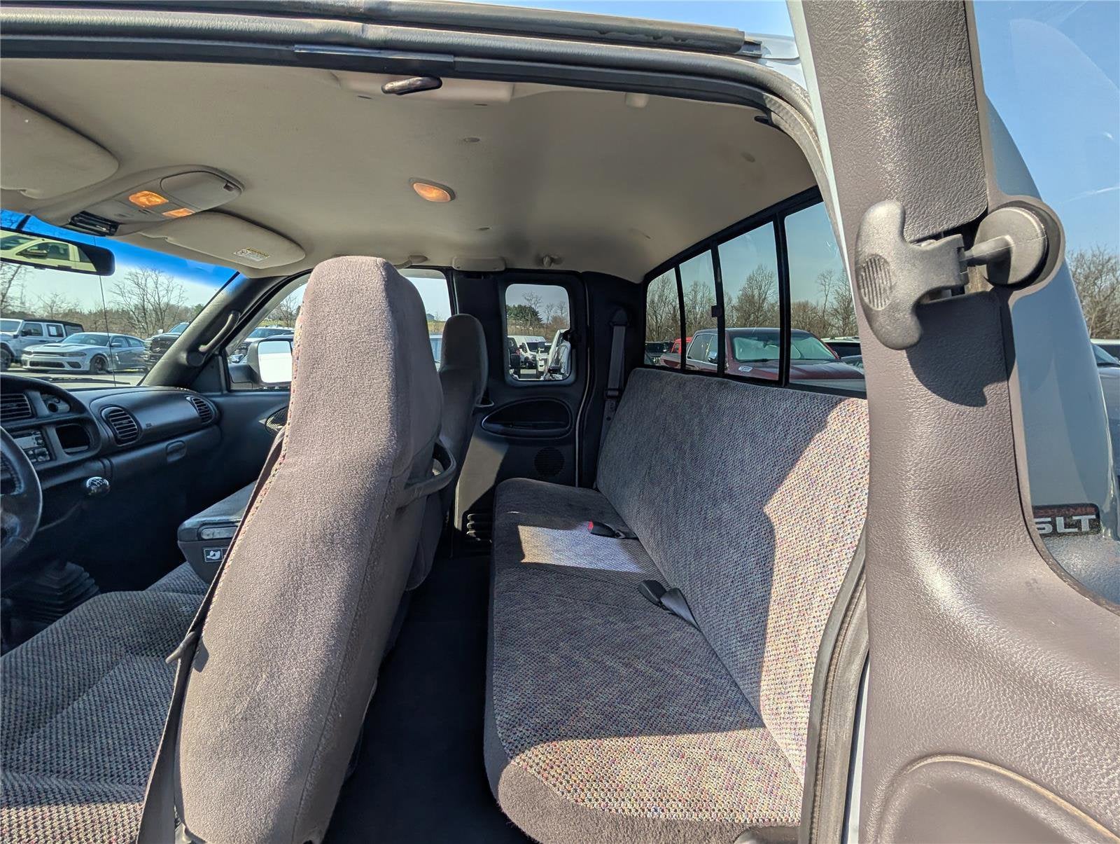 2001 Dodge Ram 3500 4dr Quad Cab 155" WB DRW 4WD