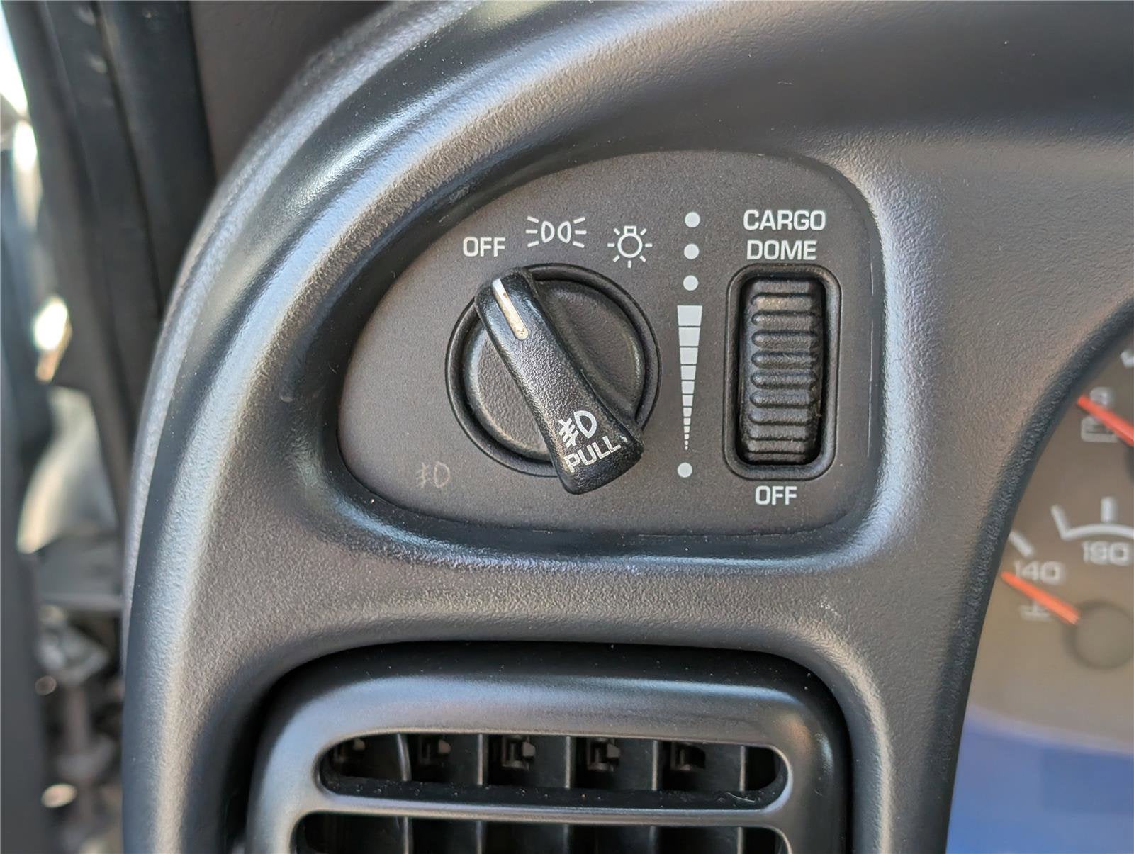 2001 Dodge Ram 3500 4dr Quad Cab 155" WB DRW 4WD