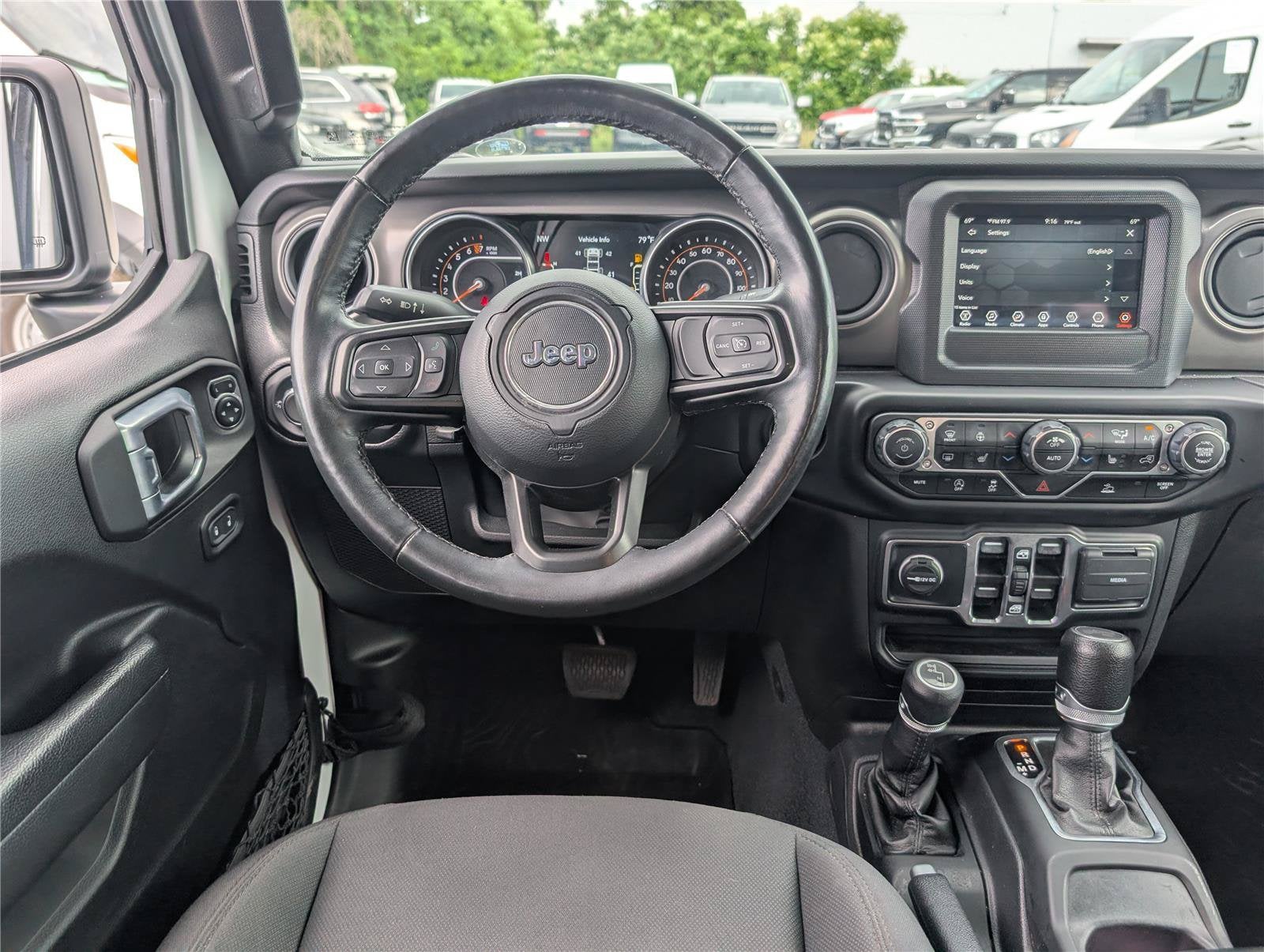 2022 Jeep Wrangler Unlimited Willys