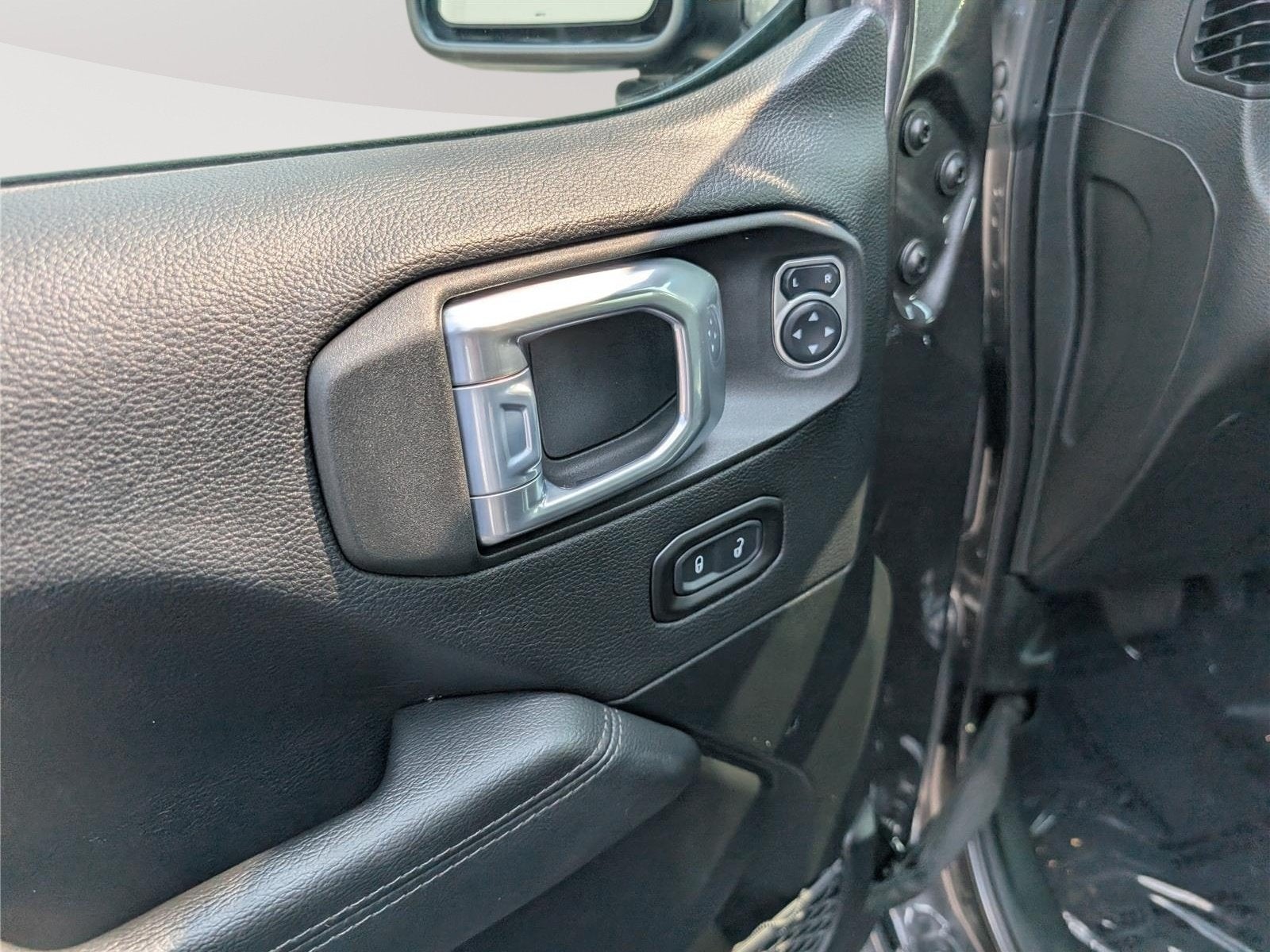 2021 Jeep Wrangler Unlimited Sahara Altitude