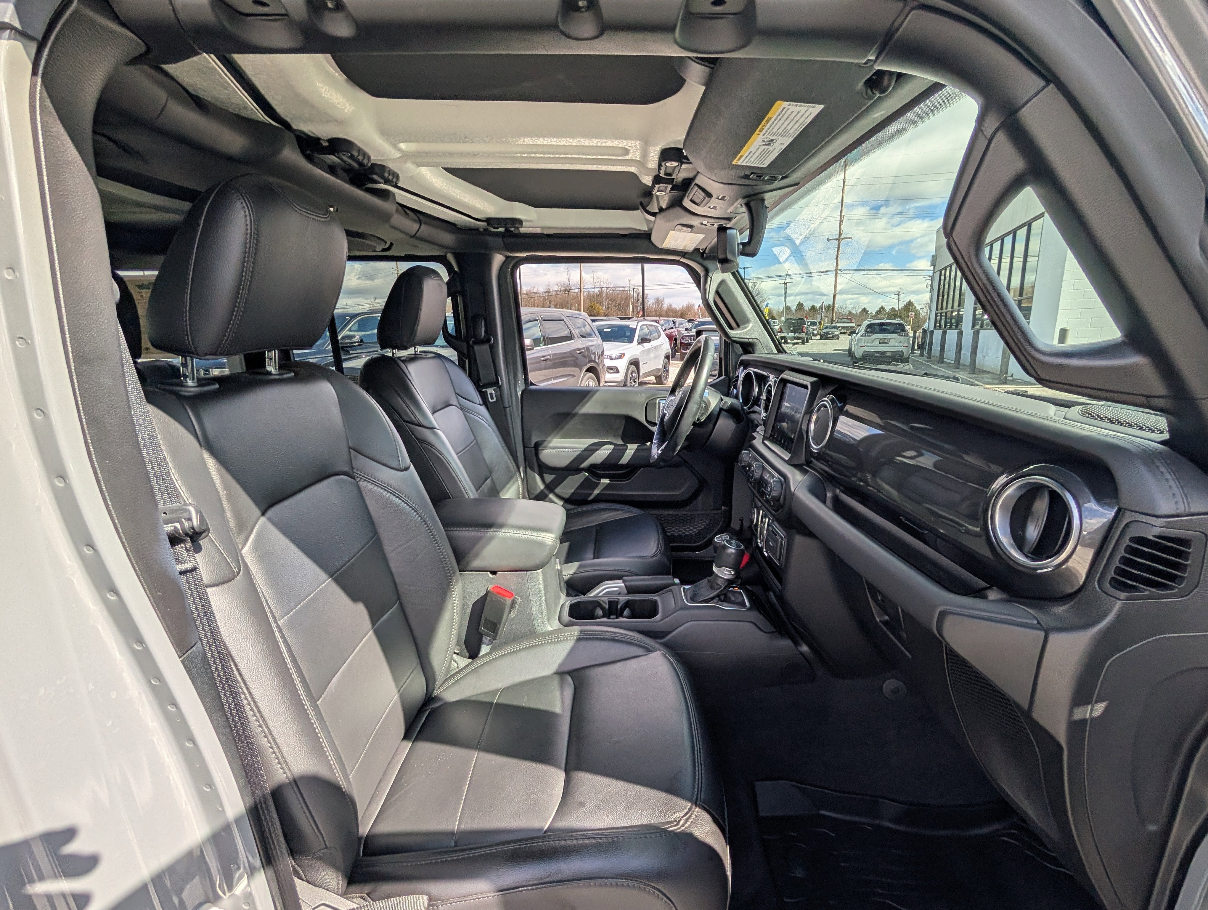 2021 Jeep Wrangler Unlimited Sahara Altitude