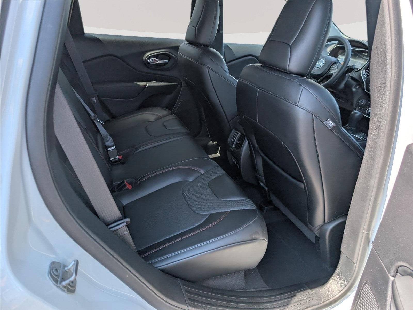 2023 Jeep Cherokee Trailhawk