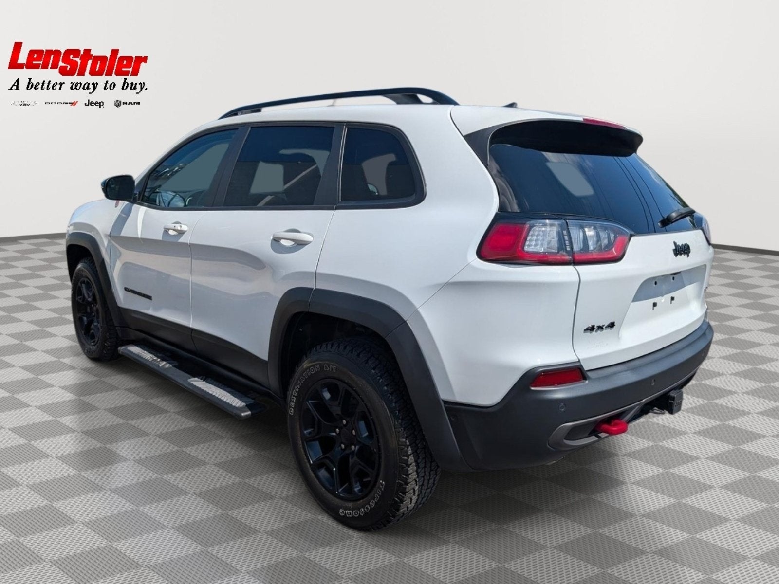 2023 Jeep Cherokee Trailhawk