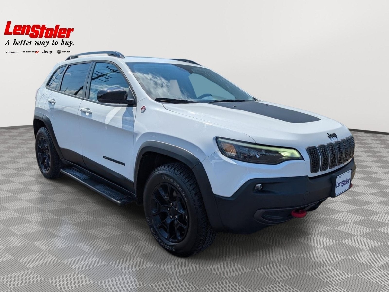 2023 Jeep Cherokee Trailhawk