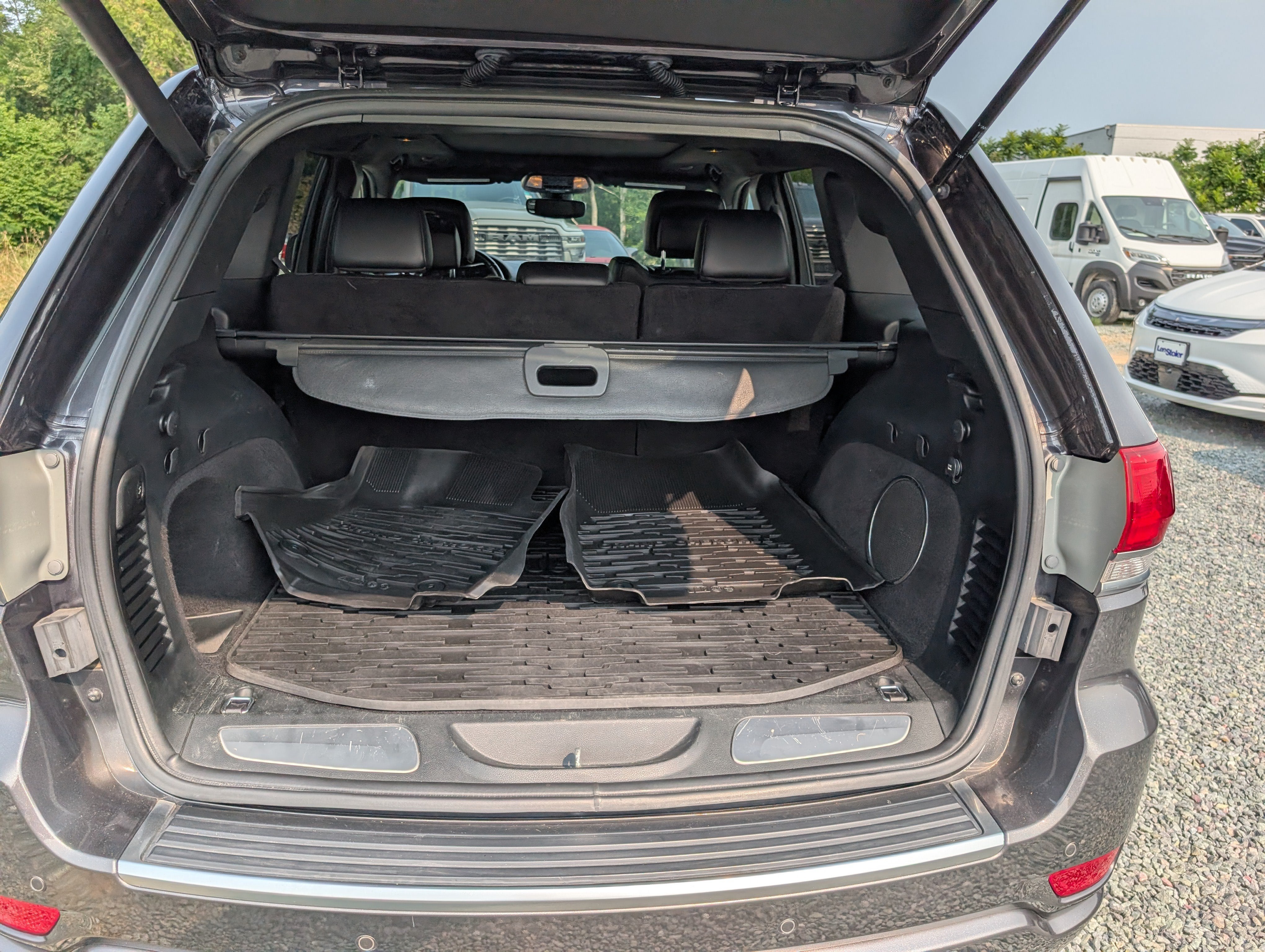 2018 Jeep Grand Cherokee Sterling Edition