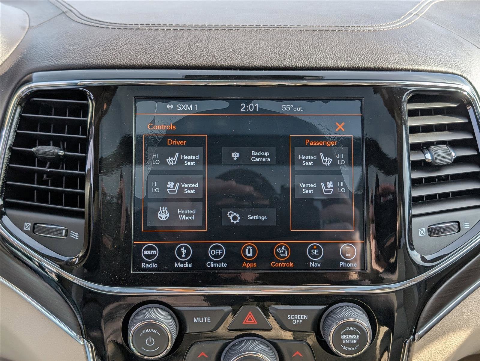 2019 Jeep Grand Cherokee Overland