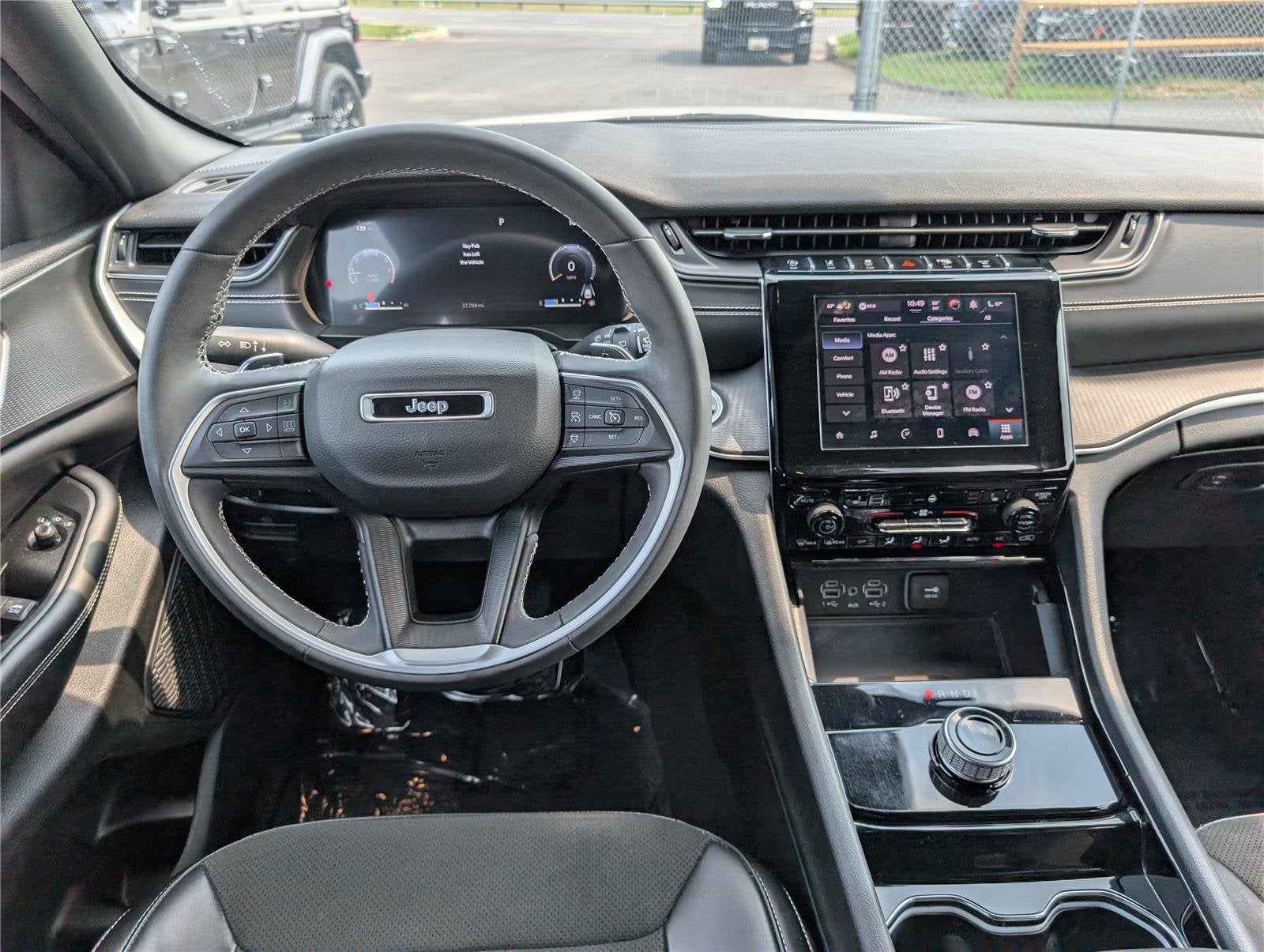 2023 Jeep Grand Cherokee Altitude