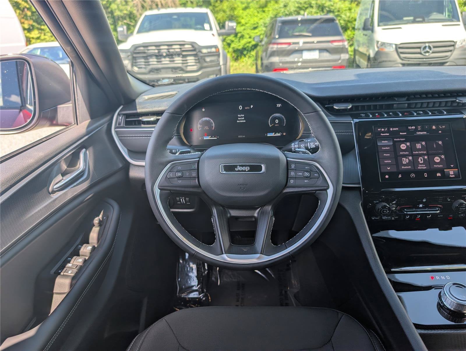 2025 Jeep Grand Cherokee Laredo X