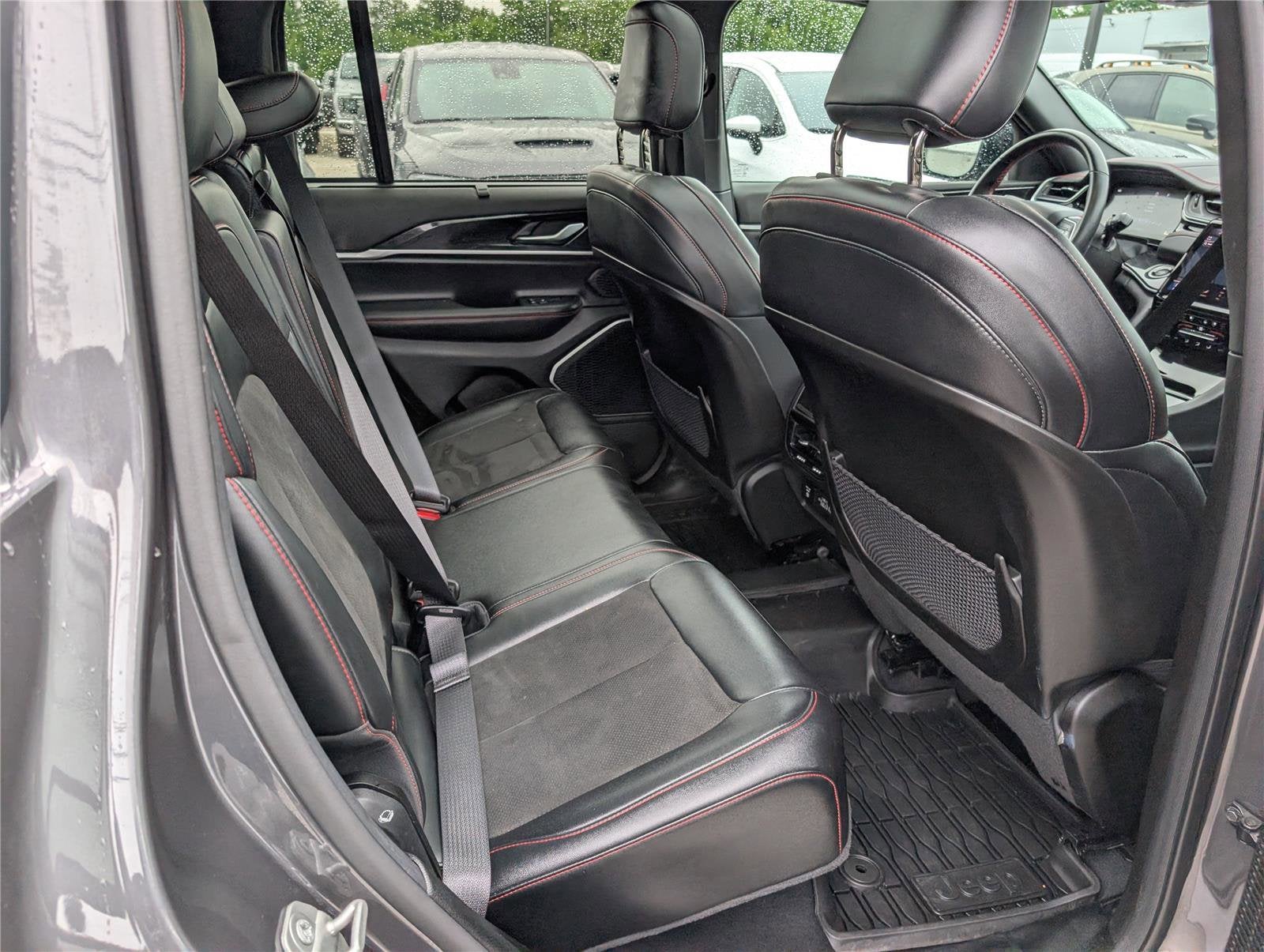 2022 Jeep Grand Cherokee Trailhawk