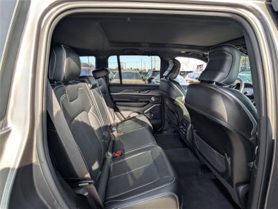 2022 Jeep Grand Cherokee Overland