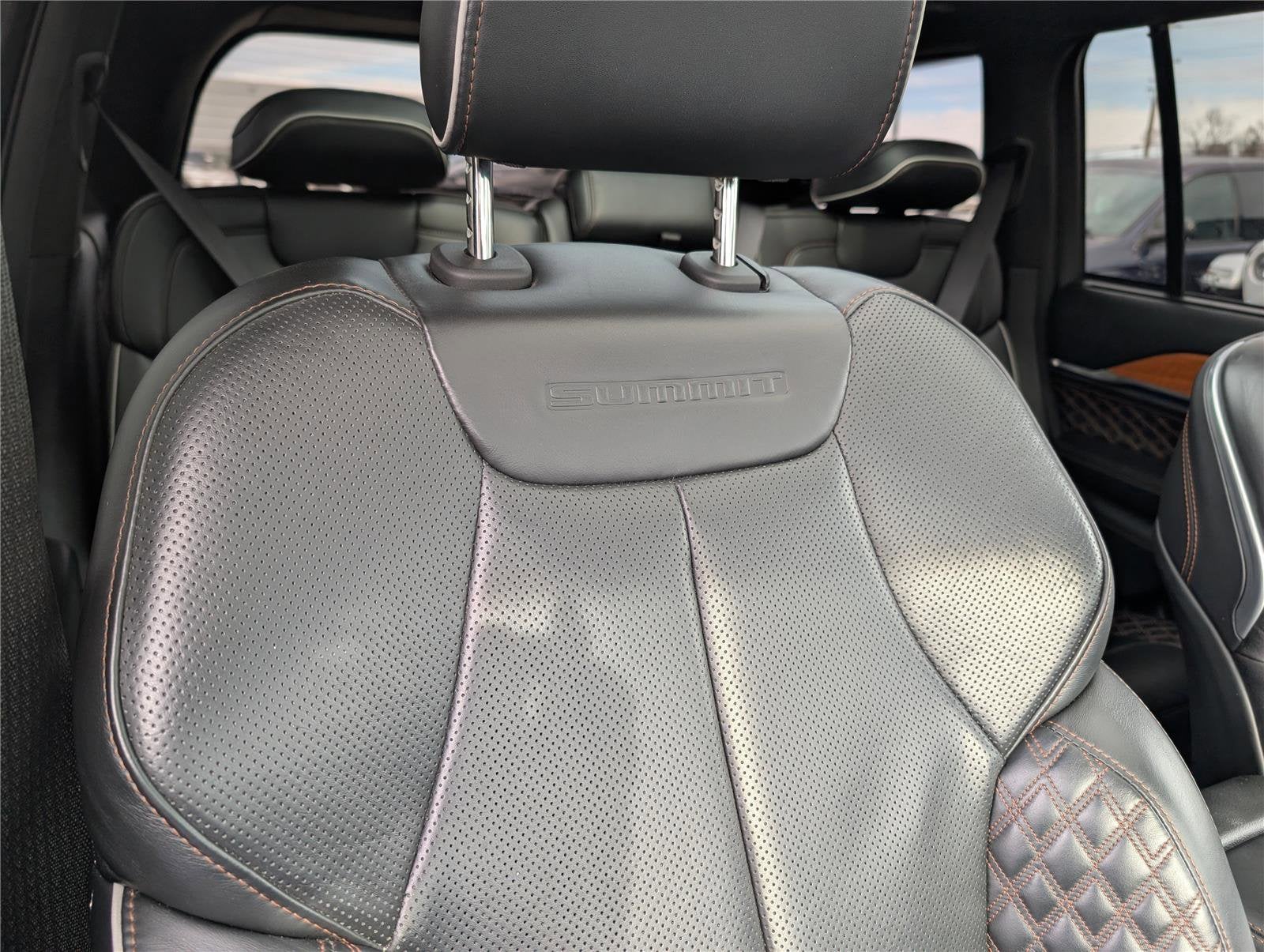 2023 Jeep Grand Cherokee Summit Reserve