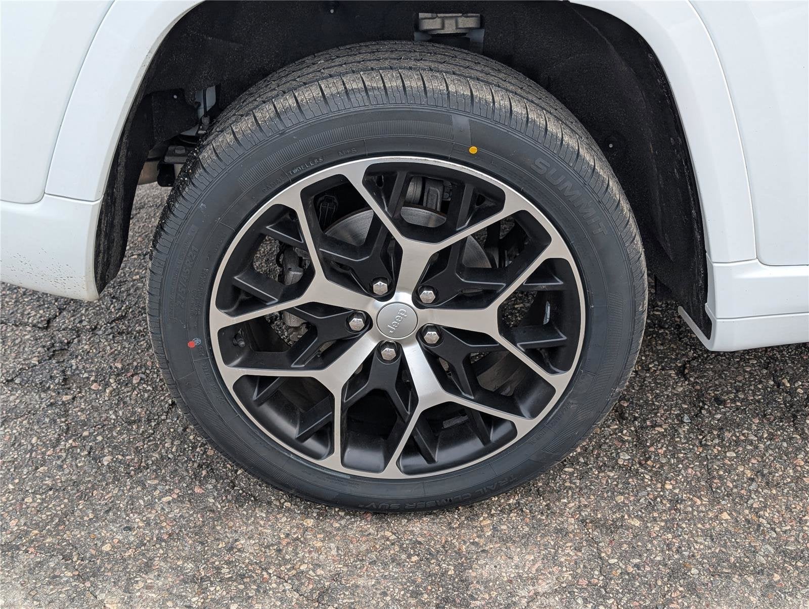 2023 Jeep Grand Cherokee Summit Reserve