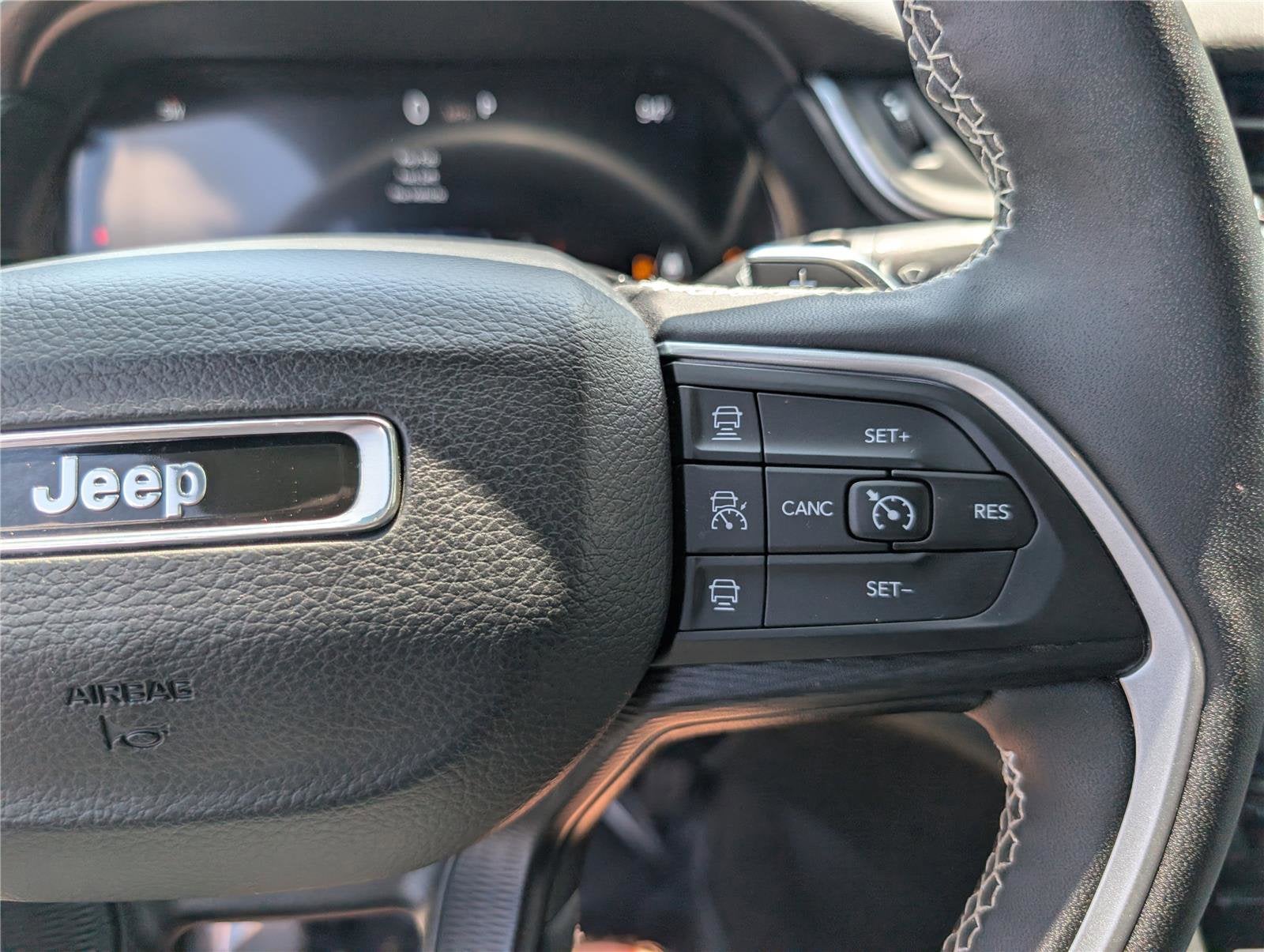 2023 Jeep Grand Cherokee L Altitude