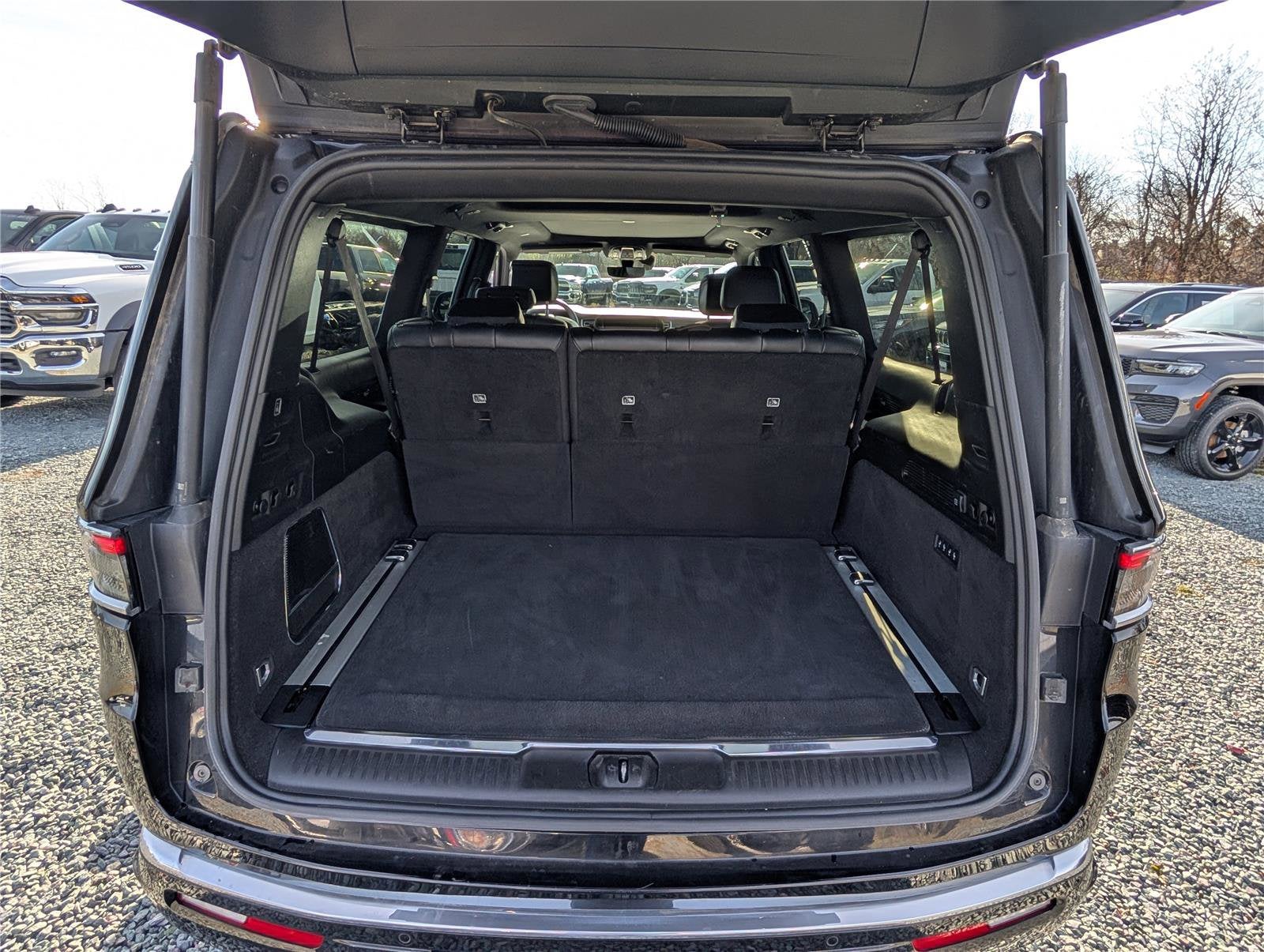 2024 Jeep Grand Wagoneer L 4x4