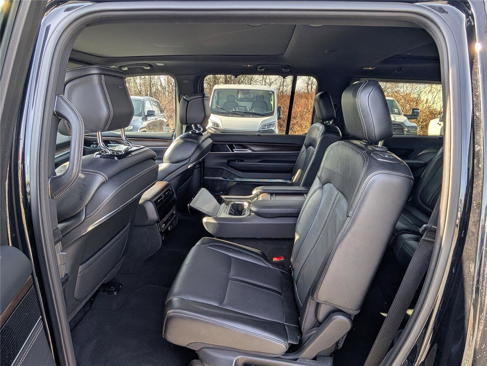 2024 Jeep Grand Wagoneer L 4x4